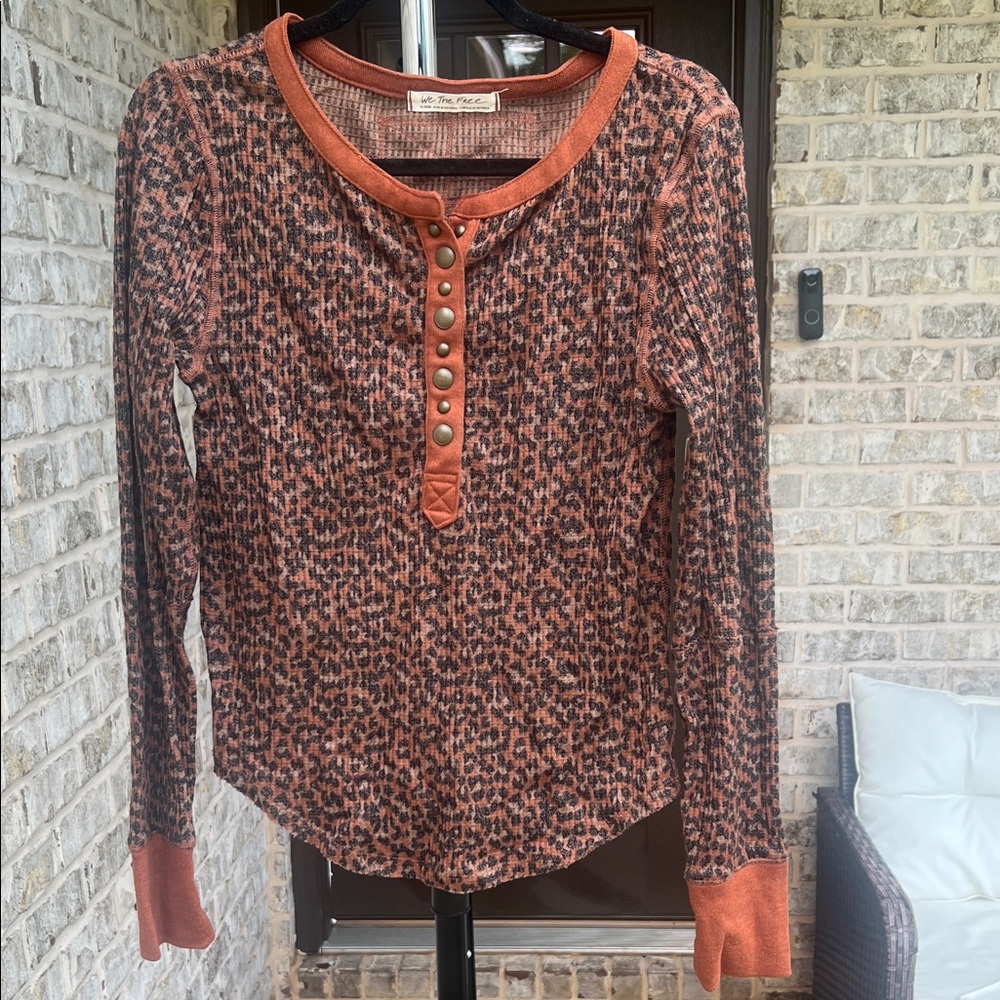 Free People Women's Leopard Print Thermal Size M